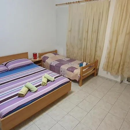 Noa Apartment